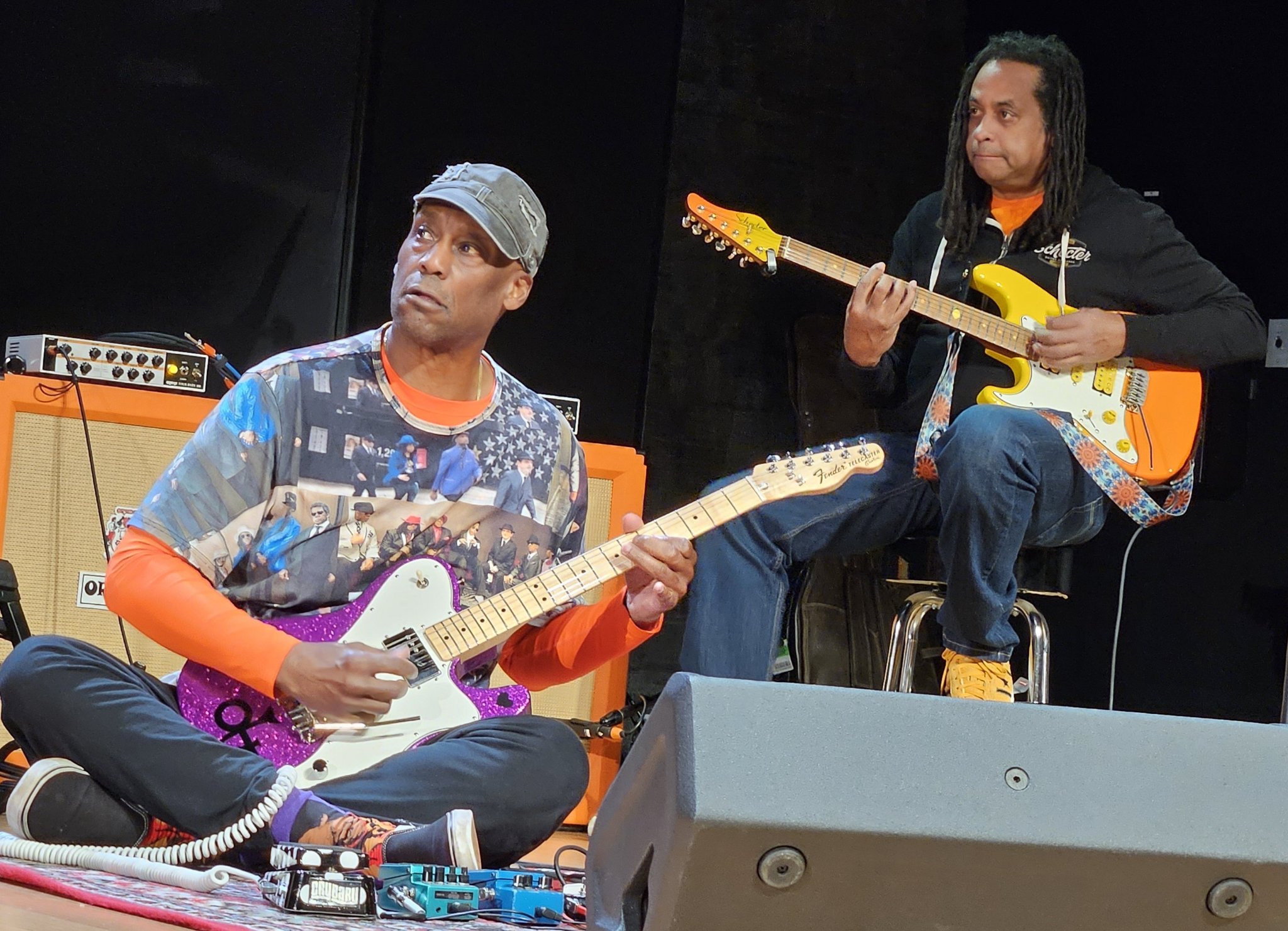 Jellybean Johnson and Tori Ruffin playing guitars at Sweetwater 2025